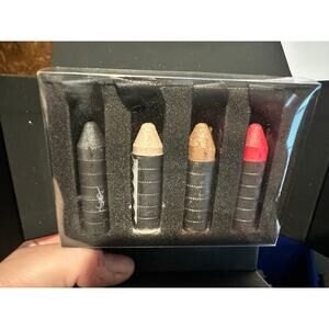 Yves Saint Laurent Couture Chalks Gift Set 4 chalks bronze black cream red